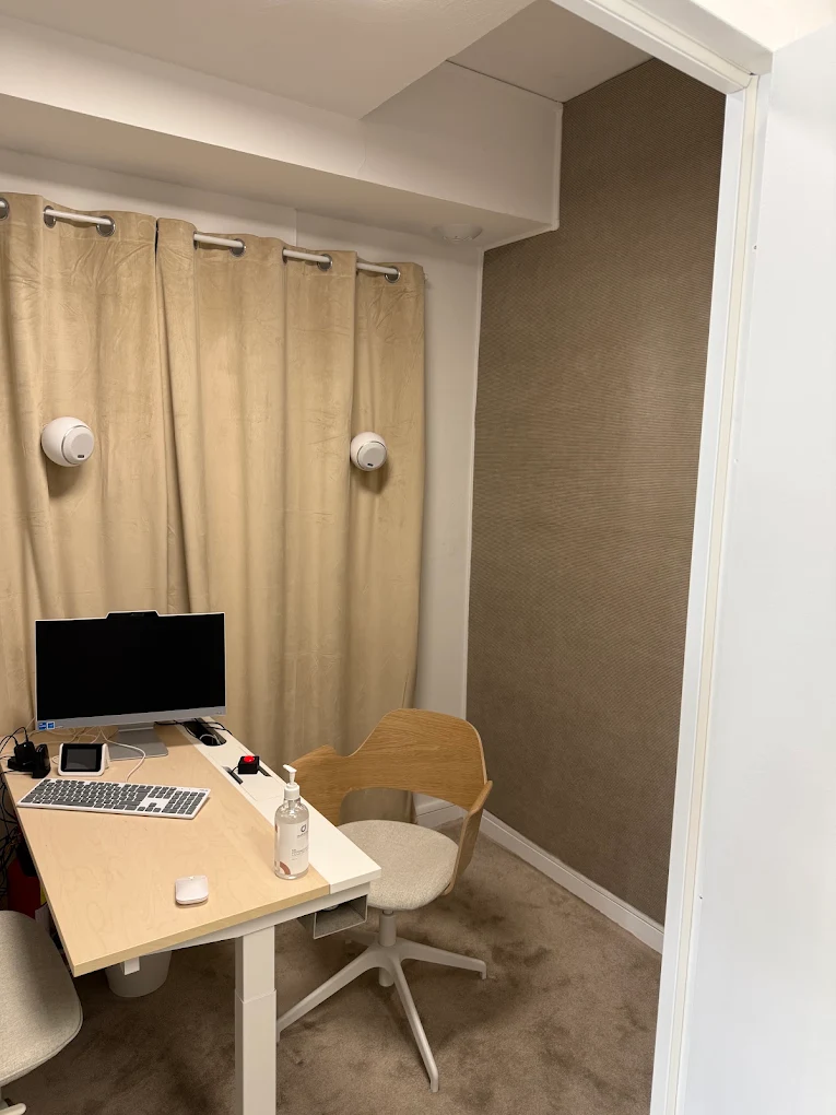 La cabine d'audiométrie du centre